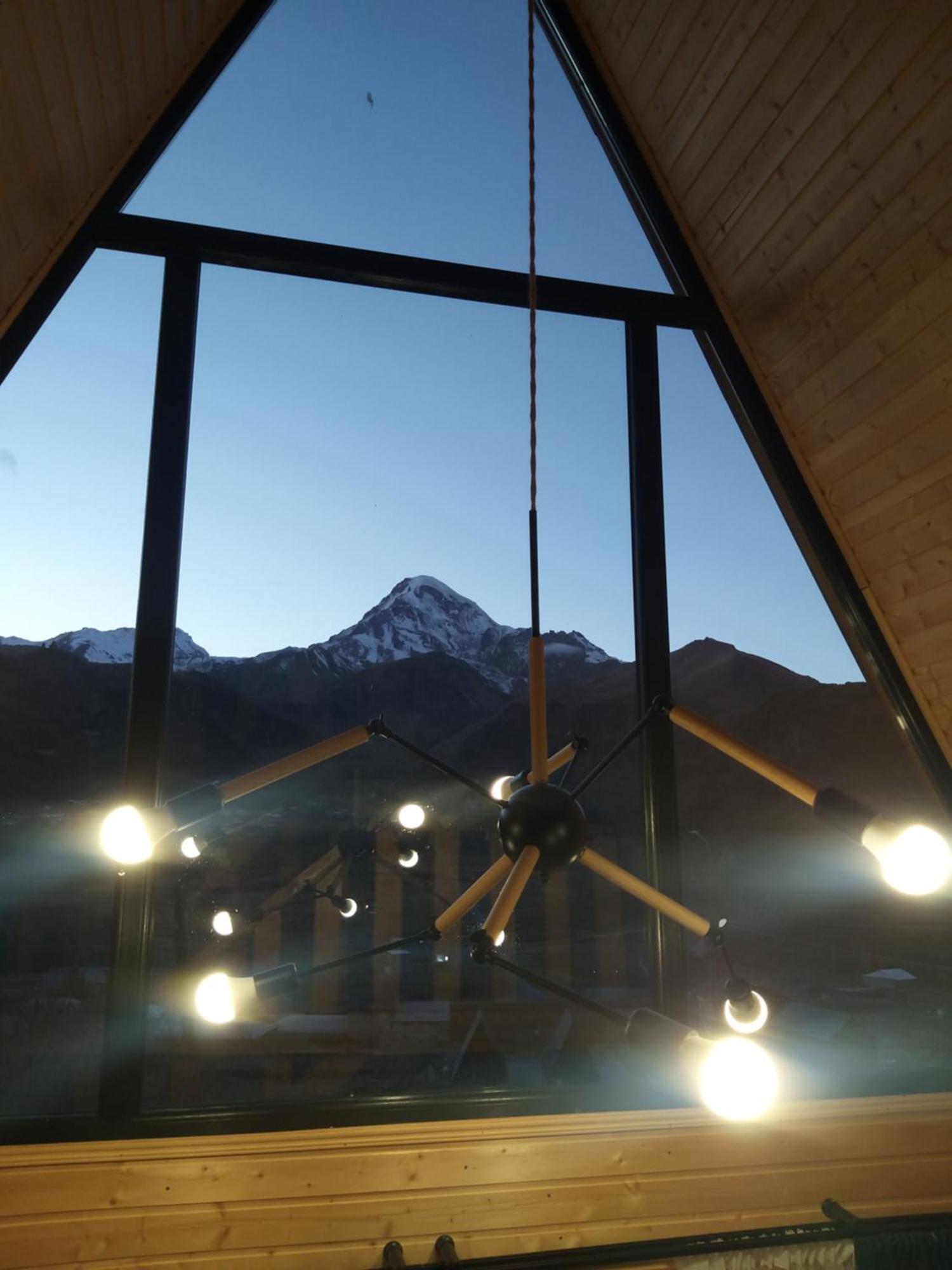 Emotion Kazbegi Apartment Ruang foto