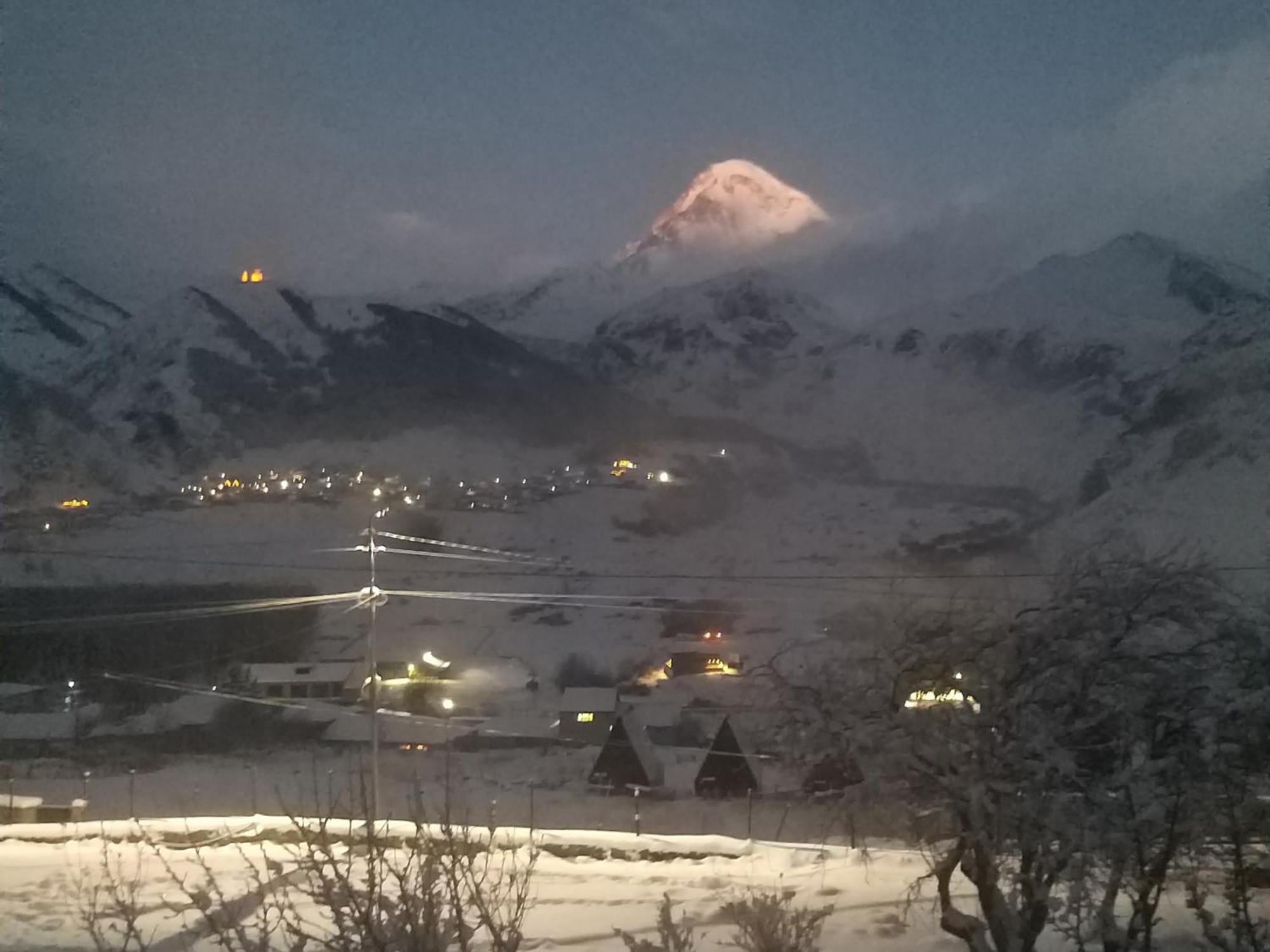 Emotion Kazbegi Apartment Ruang foto
