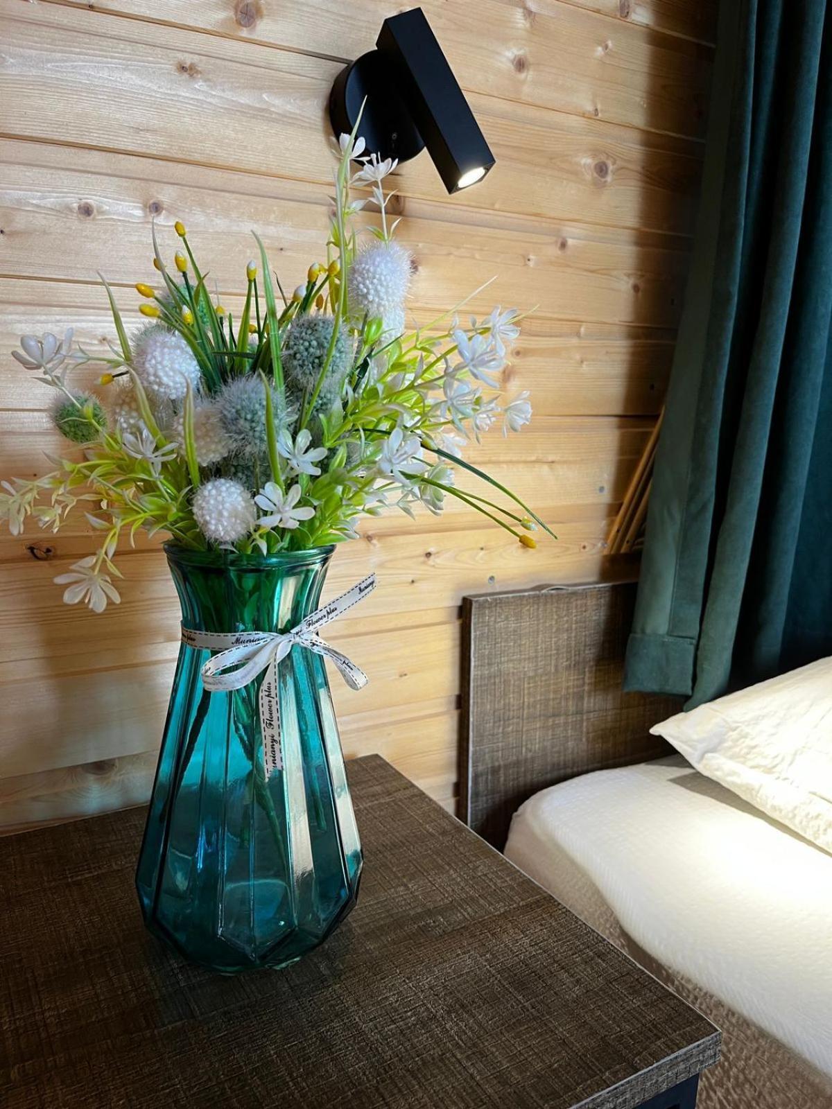 Emotion Kazbegi Apartment Bagian luar foto